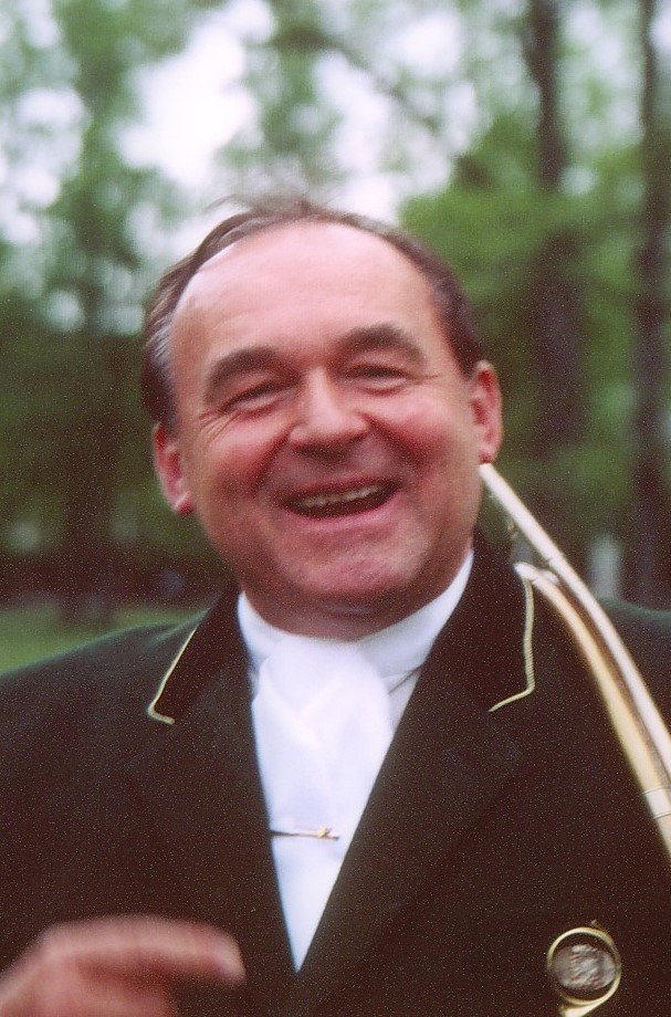 Dr. Siegfried Moser